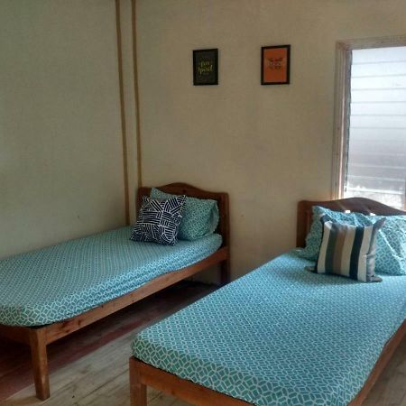 Nelmann'S Nipa Huts Hotell San Vicente  Eksteriør bilde