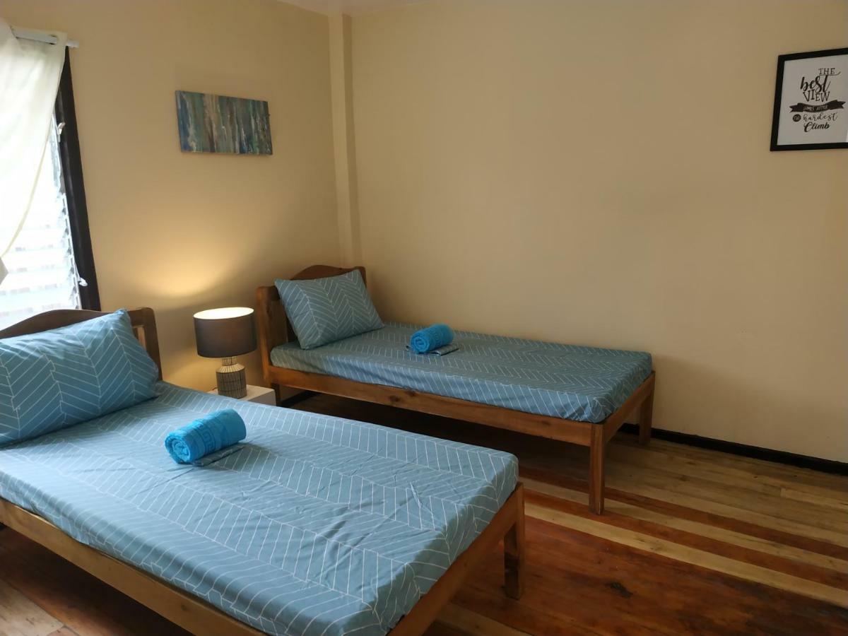 Nelmann'S Nipa Huts Hotell San Vicente  Eksteriør bilde
